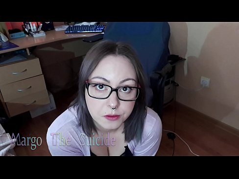 ❤️ Chica sexy con gafas chupa consolador profundamente en la cámara ️ Super sexo en es.mumsp.ru ❌️